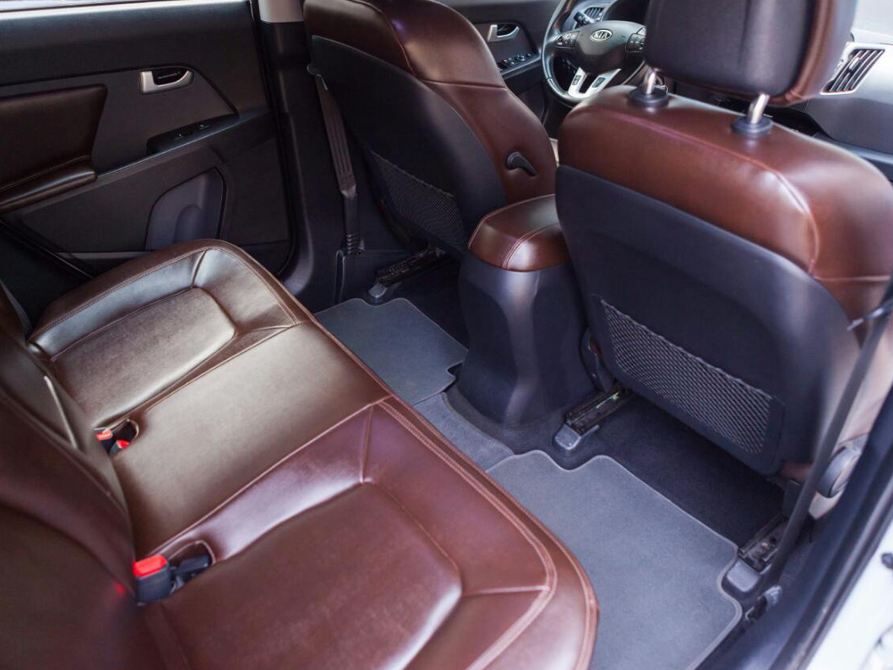 kia sportage 23
